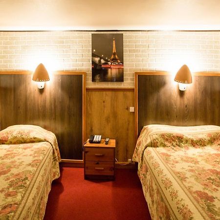 Hotel Fiat Paris Bagian luar foto