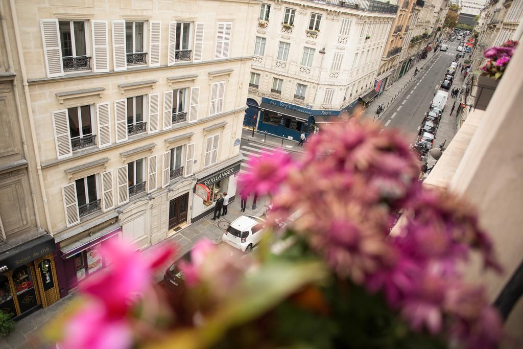 Hotel Fiat Paris Bagian luar foto