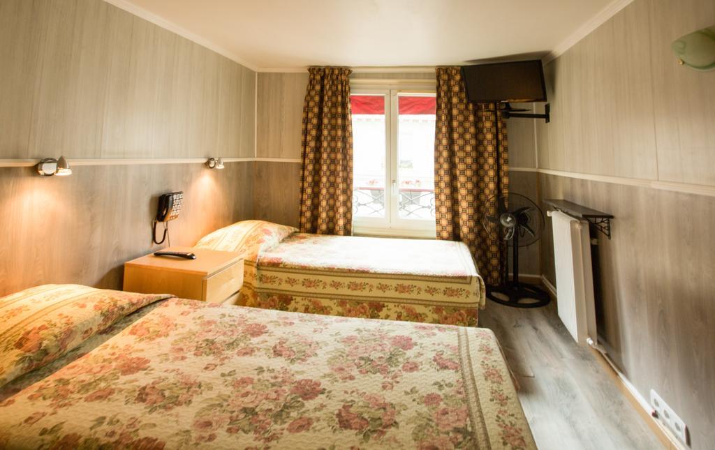 Hotel Fiat Paris Bagian luar foto