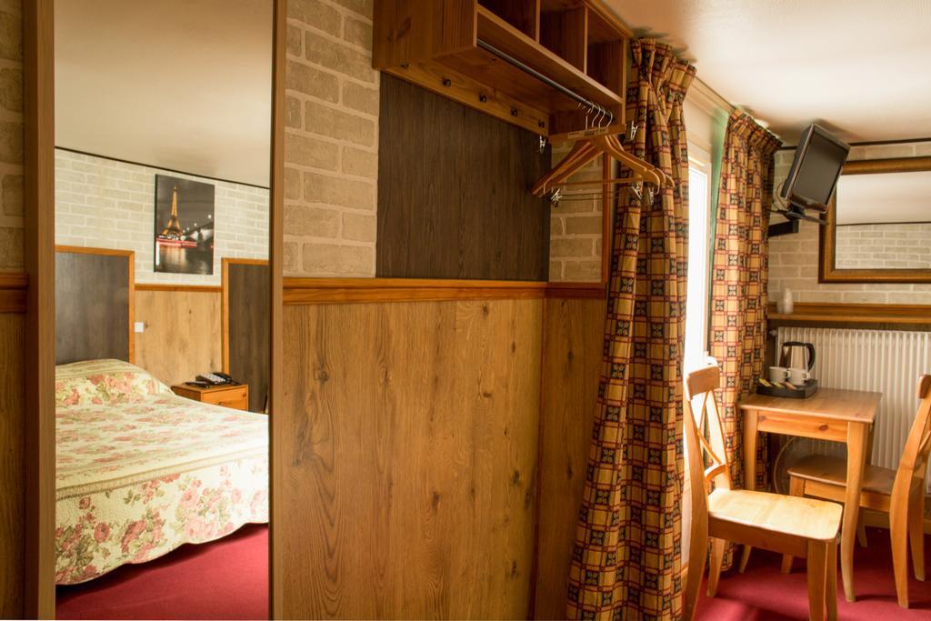 Hotel Fiat Paris Bagian luar foto
