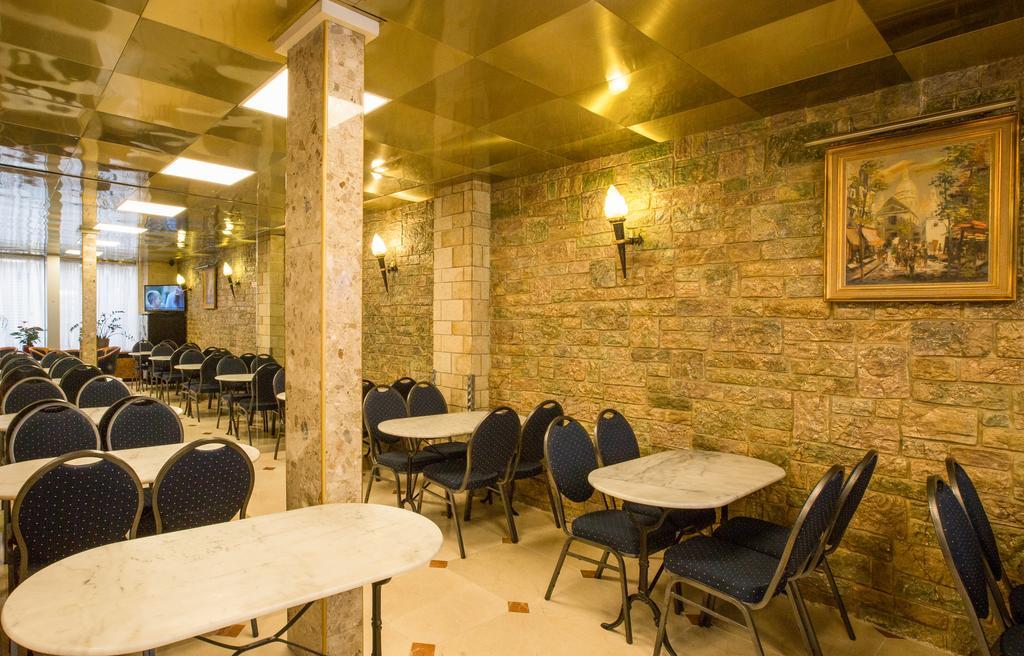 Hotel Fiat Paris Bagian luar foto