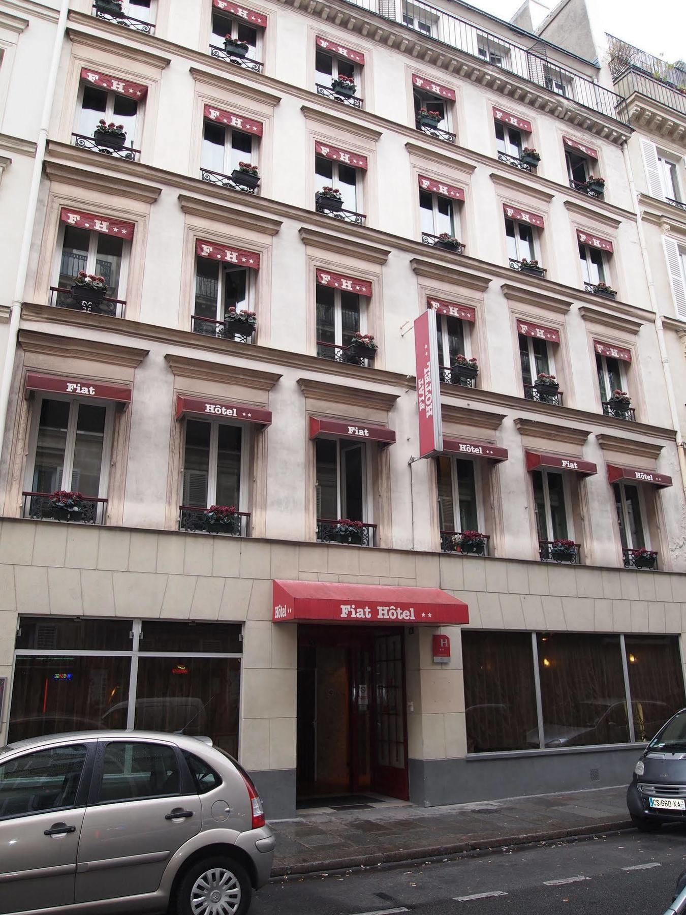 Hotel Fiat Paris Bagian luar foto